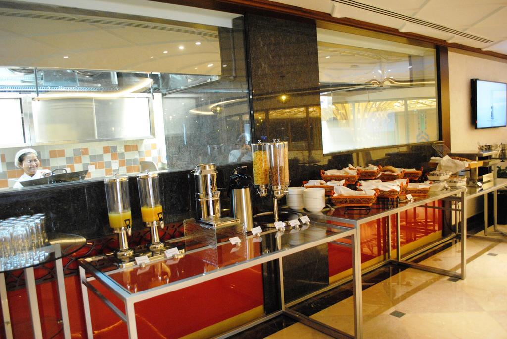 Raviz Center Point Hotel Dubai Luaran gambar