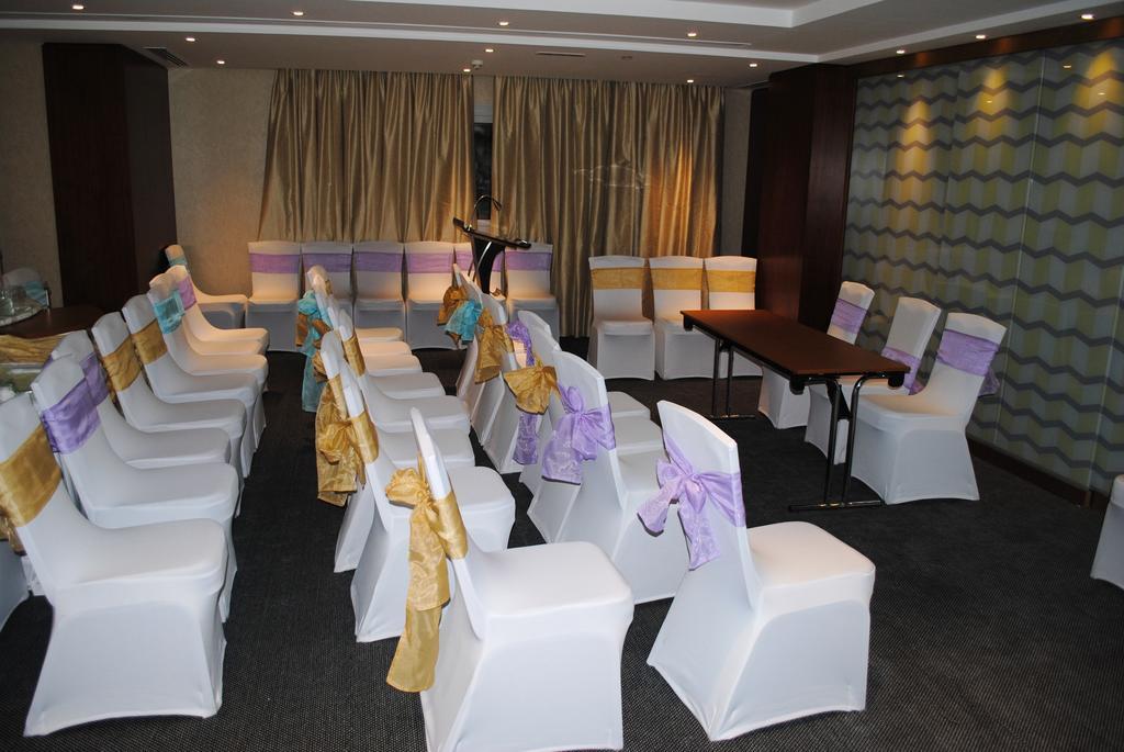 Raviz Center Point Hotel Dubai Luaran gambar